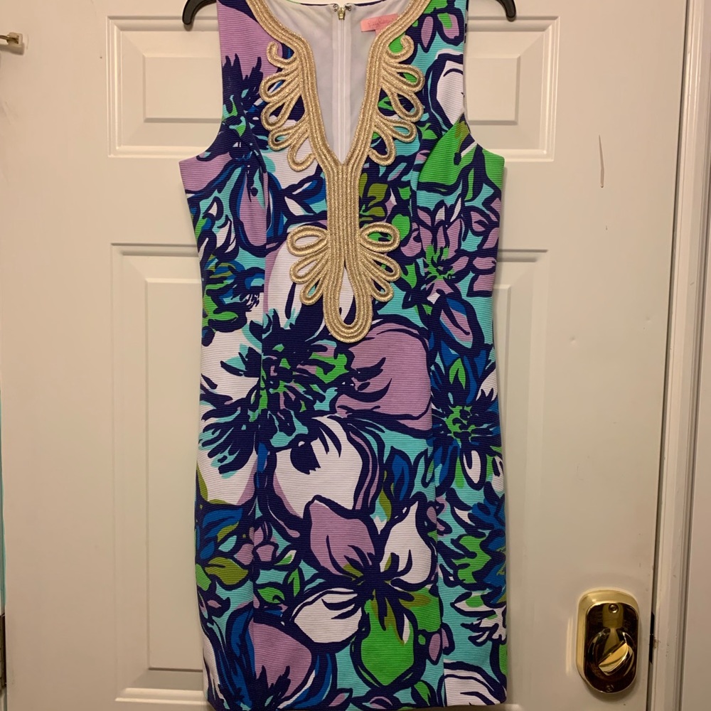 Lilly Pulitzer shift - Catwalking